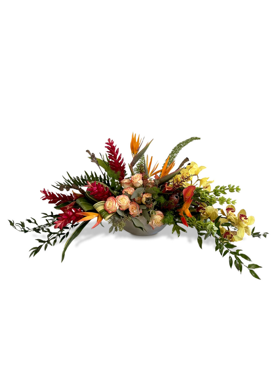 2tropical centerpiece 310 1 Orchid Centerpiece Ideas for a Stunning Christmas Display