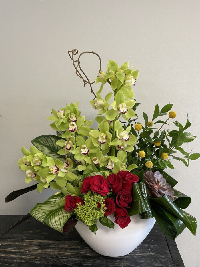 Ginevra: green and red arrangement