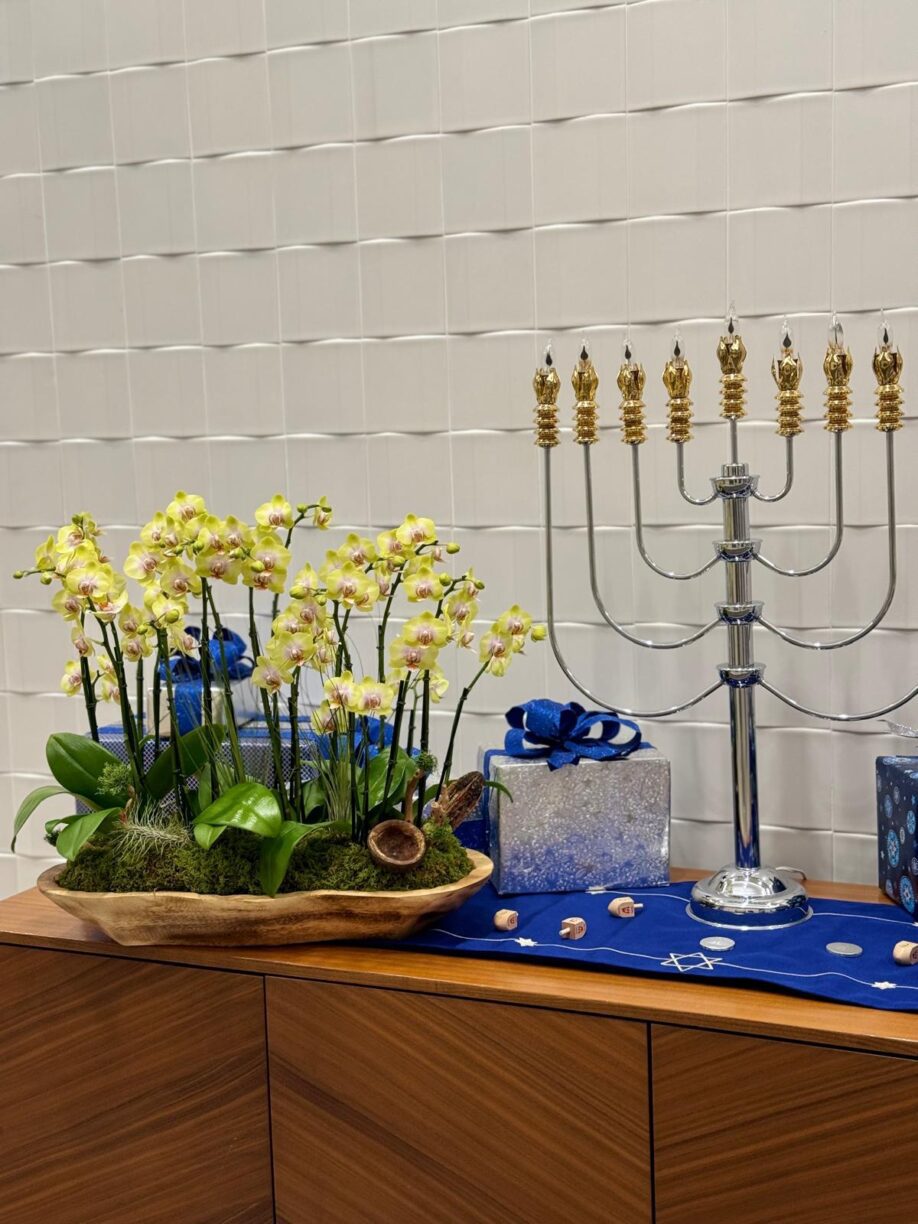 Celebrating Hanukkah with Vibrant Flower Arrangements from Viva Flowers