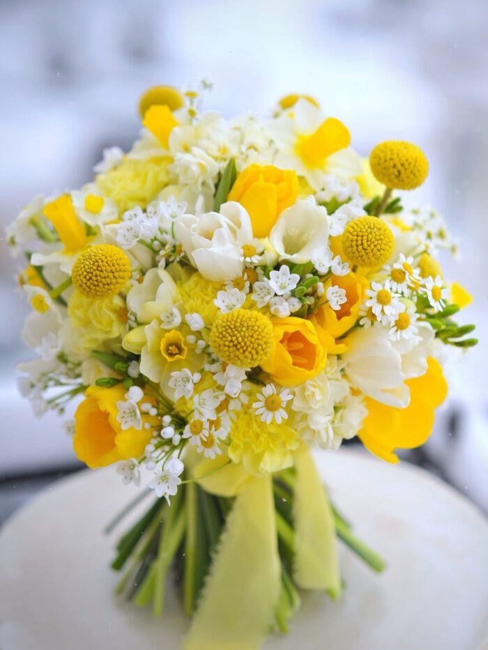 Sunny bridal Arrangement