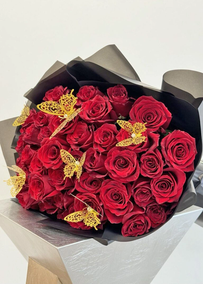 Red bouquet Florist Boca Raton Florida