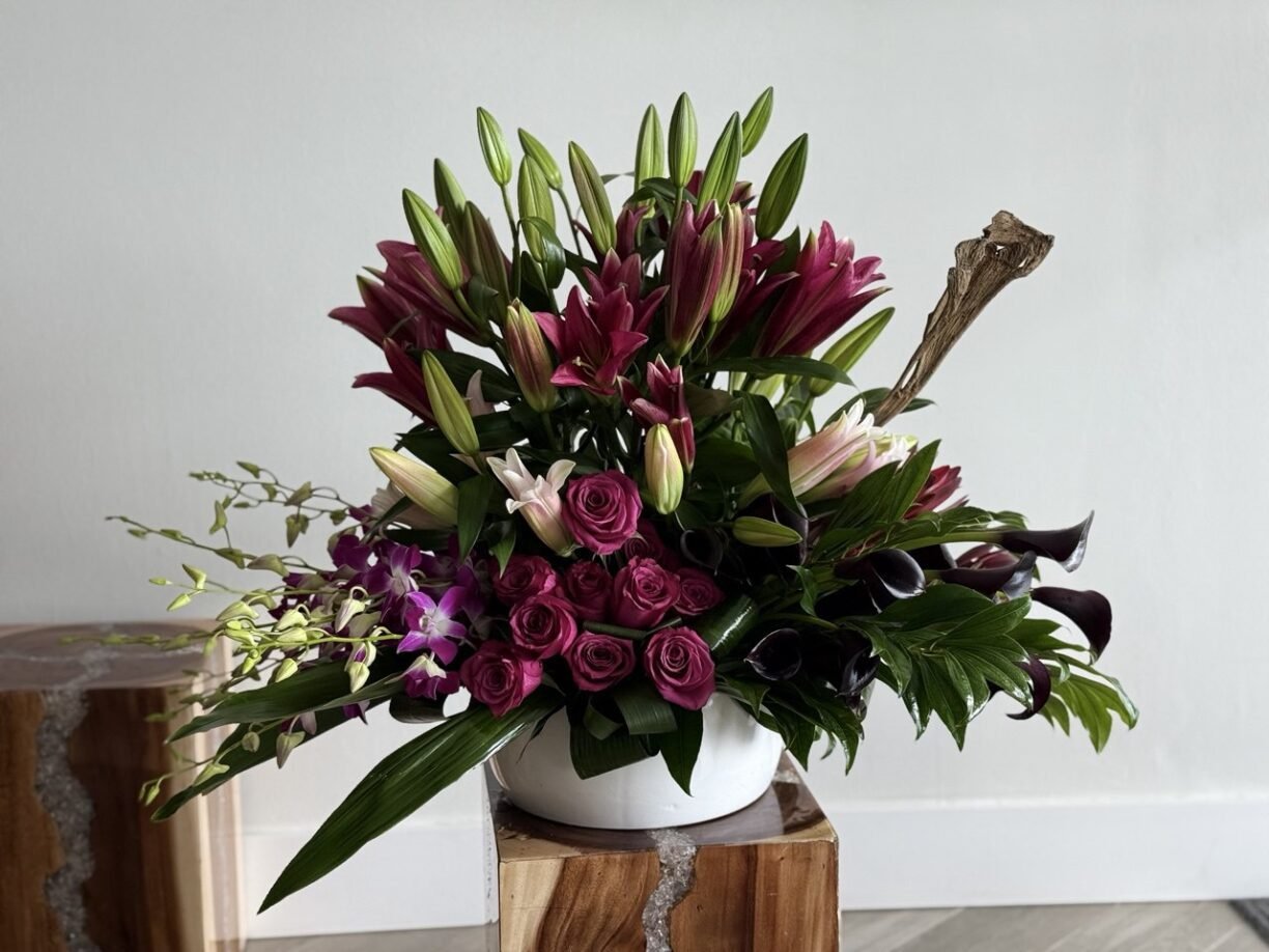 Celebrate Mother's Day 2026 in Florida with VivaFlowers Flower Arrangements